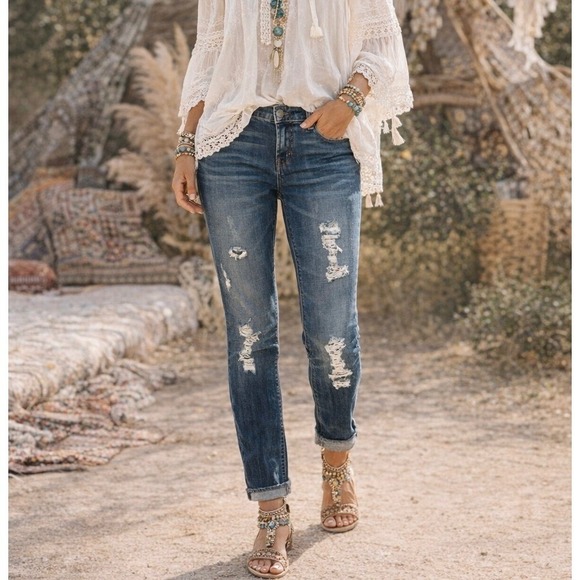 London Jean Straight Leg Jeans - Picture 11 of 11